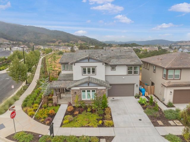 7101 Hakkan Drive, Gilroy, CA 95020