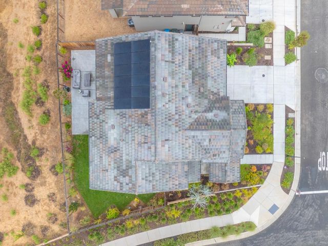 7101 Hakkan Drive, Gilroy, CA 95020