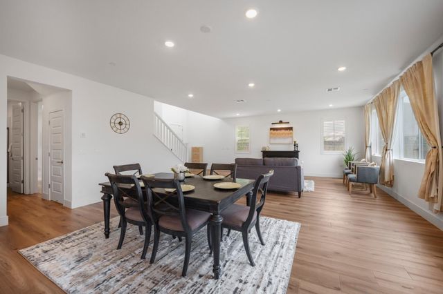 7101 Hakkan Drive, Gilroy, CA 95020