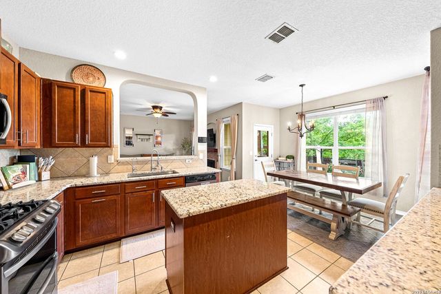 12411 Stillwater, San Antonio, TX 78254