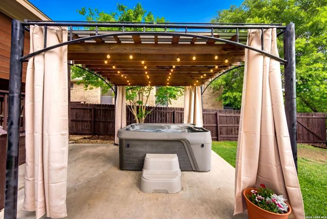 12411 Stillwater, San Antonio, TX 78254