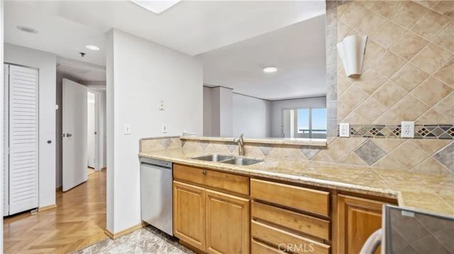 525 E Seaside Way 1105, Long Beach, CA 90802
