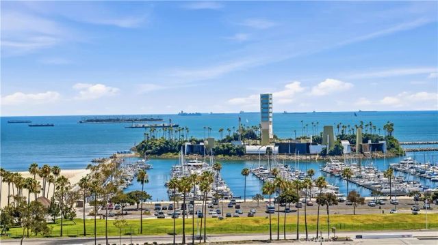 525 E Seaside Way 1105, Long Beach, CA 90802