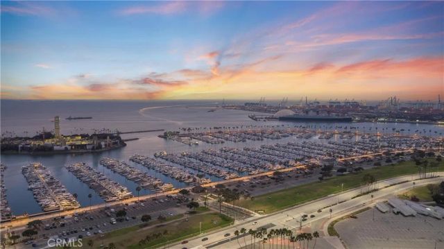525 E Seaside Way 1105, Long Beach, CA 90802