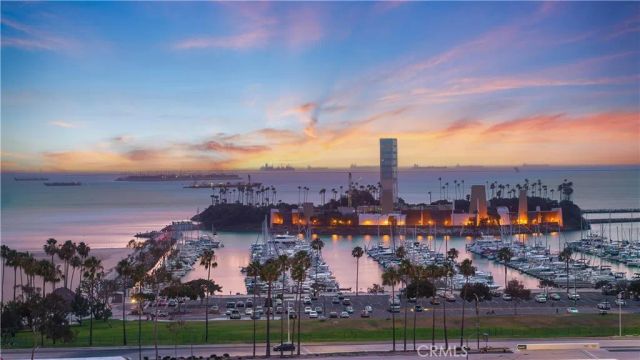 525 E Seaside Way 1105, Long Beach, CA 90802