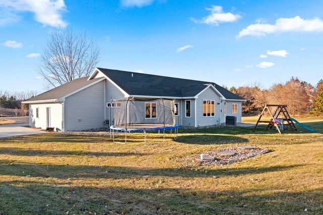 848 WILDROSE LANE, Sobieski, WI 54171