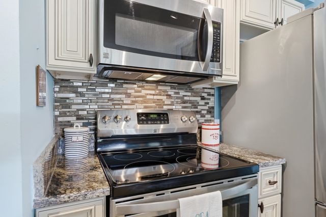 4445 Kingsport Rd Unit 101, Little River, SC 29566