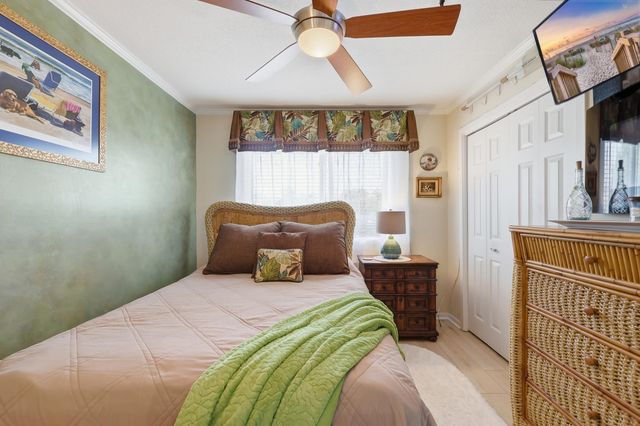 4445 Kingsport Rd Unit 101, Little River, SC 29566