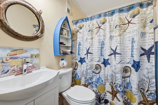 4445 Kingsport Rd Unit 101, Little River, SC 29566