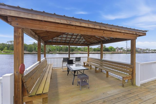 4445 Kingsport Rd Unit 101, Little River, SC 29566