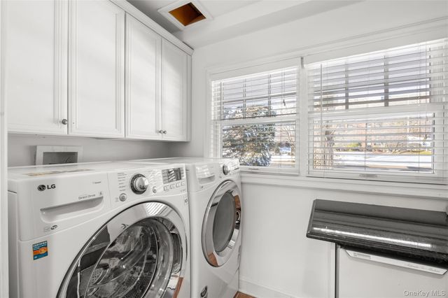 467 Hempstead Avenue, Rockville Centre, NY 11570