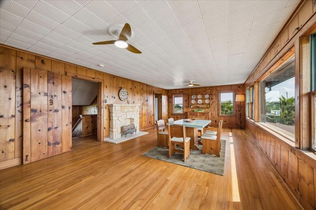 516 91st Street, Galveston, TX 77554