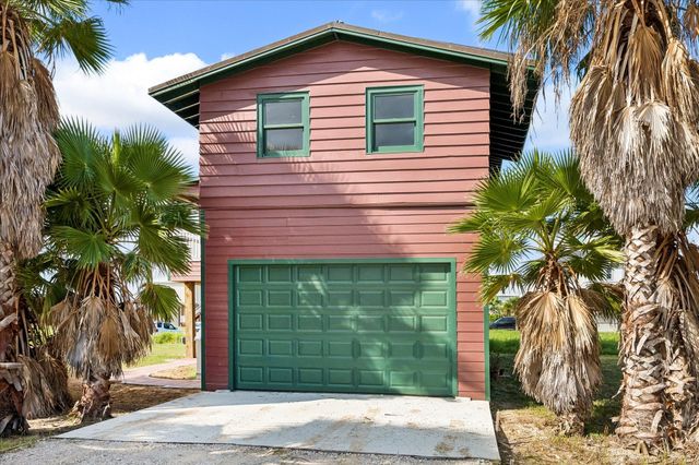 516 91st Street, Galveston, TX 77554