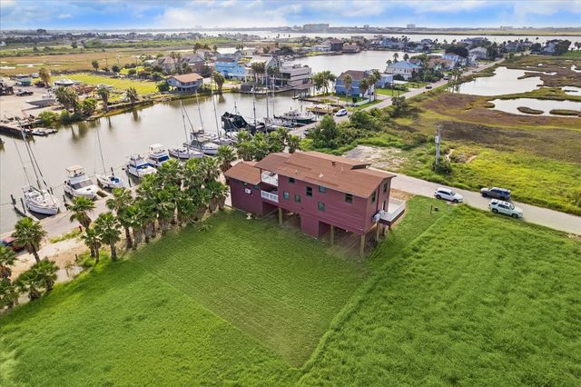 516 91st Street, Galveston, TX 77554