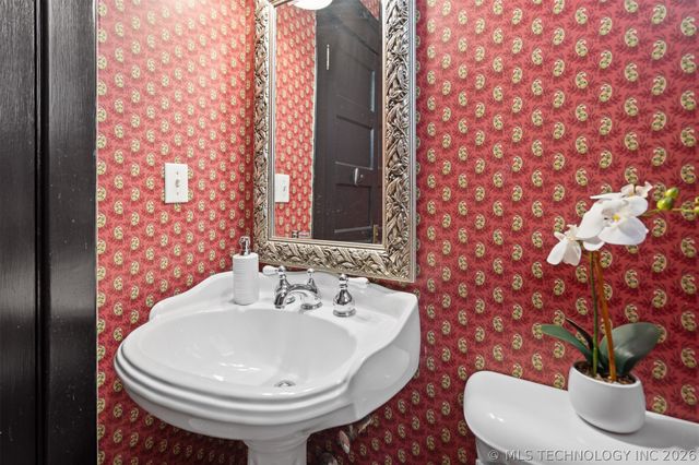 1002 Stanley Street SW, Ardmore, OK 73401