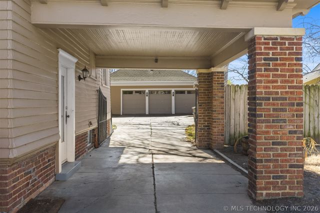 1002 Stanley Street SW, Ardmore, OK 73401