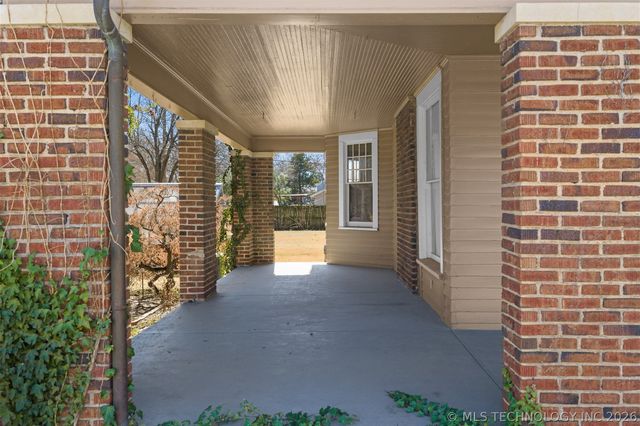 1002 Stanley Street SW, Ardmore, OK 73401