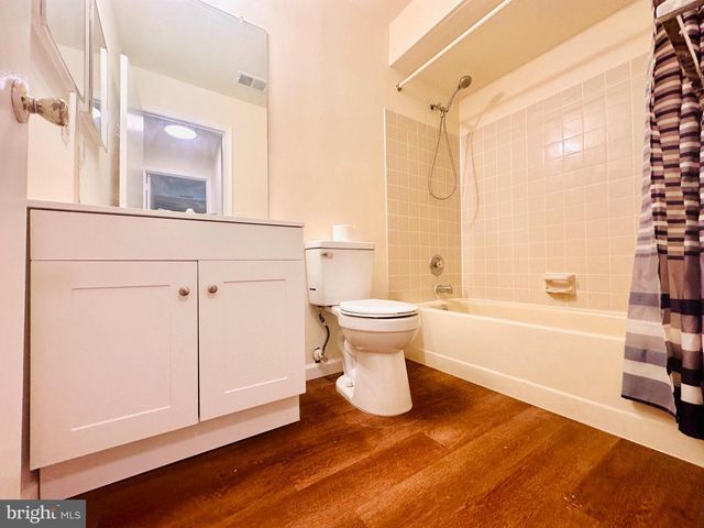 51 ANDOVER PL, Robbinsville, NJ 08691