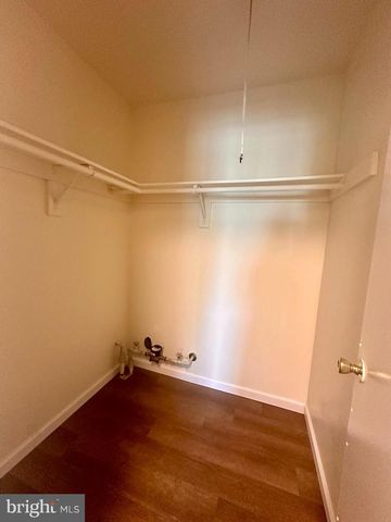 51 ANDOVER PL, Robbinsville, NJ 08691