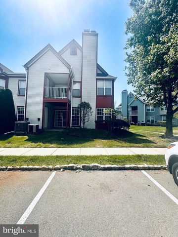 51 ANDOVER PL, Robbinsville, NJ 08691