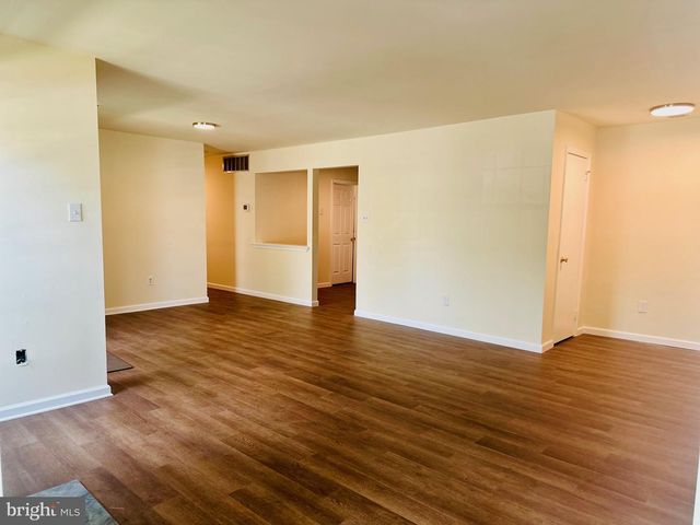 51 ANDOVER PL, Robbinsville, NJ 08691