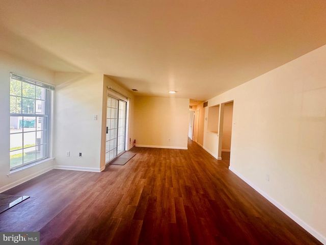 51 ANDOVER PL, Robbinsville, NJ 08691