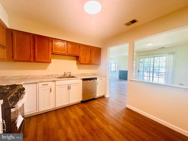 51 ANDOVER PL, Robbinsville, NJ 08691