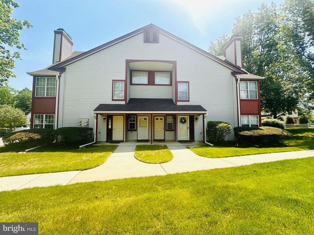 51 ANDOVER PL, Robbinsville, NJ 08691