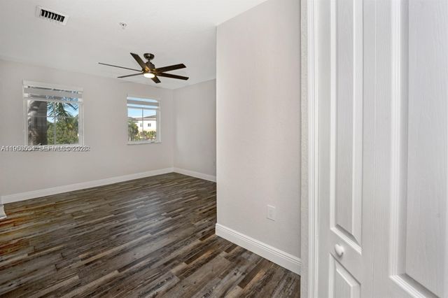 4465 SW 160th Ave 205, Miramar, FL 33027