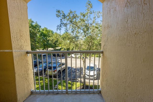 4465 SW 160th Ave 205, Miramar, FL 33027