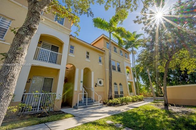 4465 SW 160th Ave 205, Miramar, FL 33027