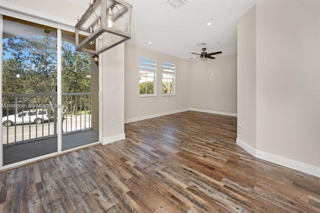 4465 SW 160th Ave 205, Miramar, FL 33027