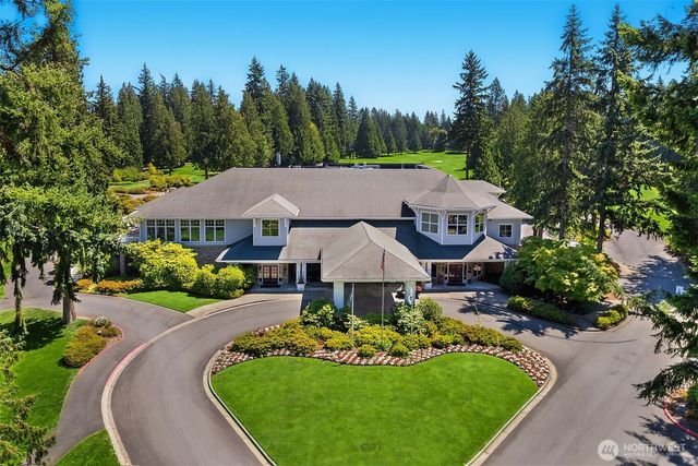 2025 211th Avenue NE, Sammamish, WA 98074