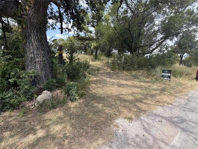 TBD Upper Montague Road, Bowie, TX 76230