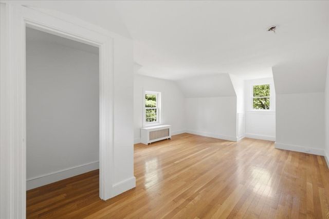 320 First Parish Rd, Scituate, MA 02066