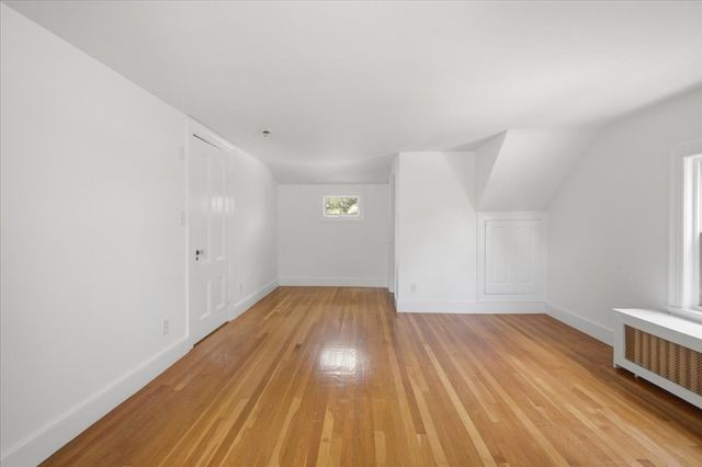320 First Parish Rd, Scituate, MA 02066