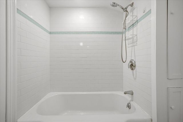 320 First Parish Rd, Scituate, MA 02066