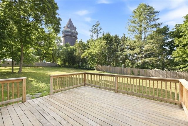 320 First Parish Rd, Scituate, MA 02066