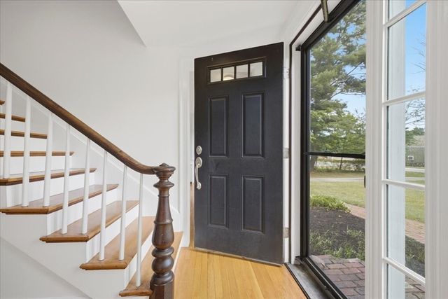 320 First Parish Rd, Scituate, MA 02066