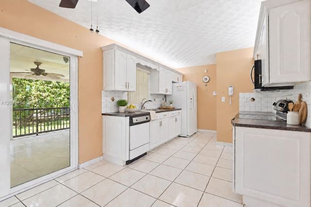 7200 SW 132nd Avenue, Miami, FL 33183