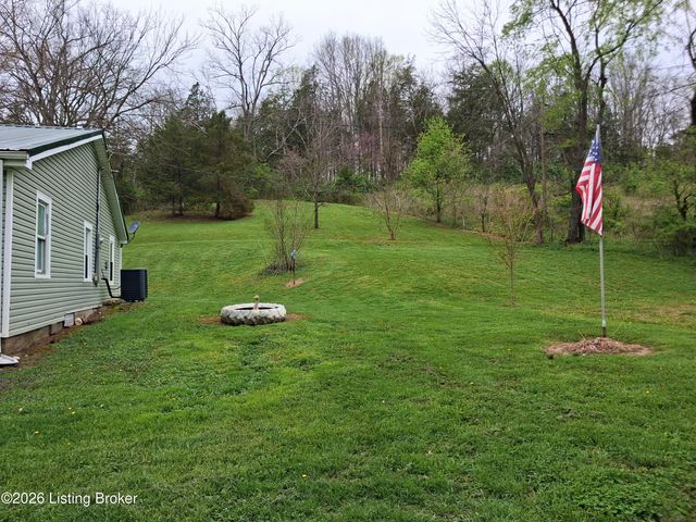 300 Dutchmans Creek Rd, Taylorsville, KY 40071