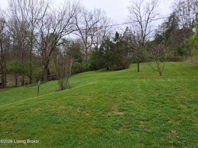 300 Dutchmans Creek Rd, Taylorsville, KY 40071