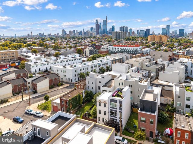 2714 W CABOT ST, Philadelphia, PA 19121
