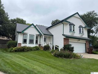 2701 Century Road, Bellevue, NE 68123