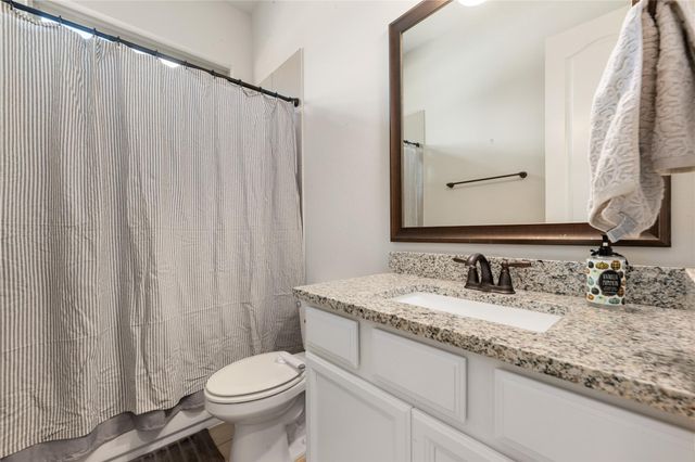 2307 Piney Creek Drive, Manvel, TX 77578