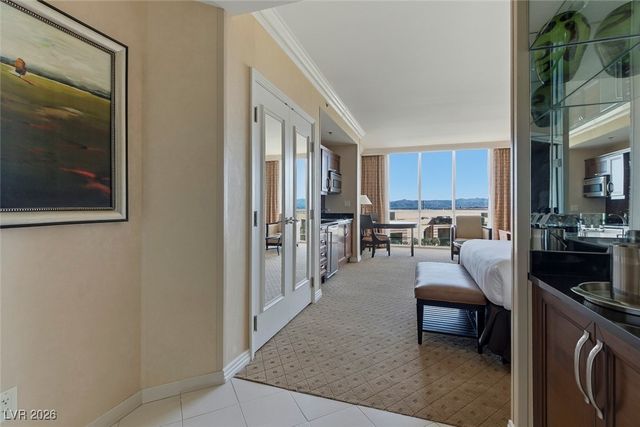 145 East Harmon Avenue 806, Las Vegas, NV 89109