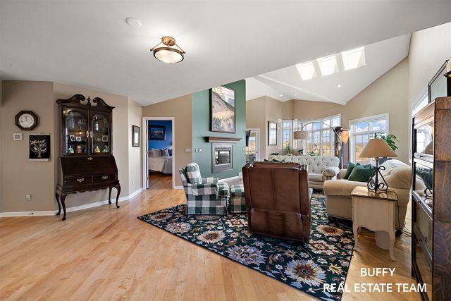 1671 E Harbour Towne Circle, Muskegon, MI 49441