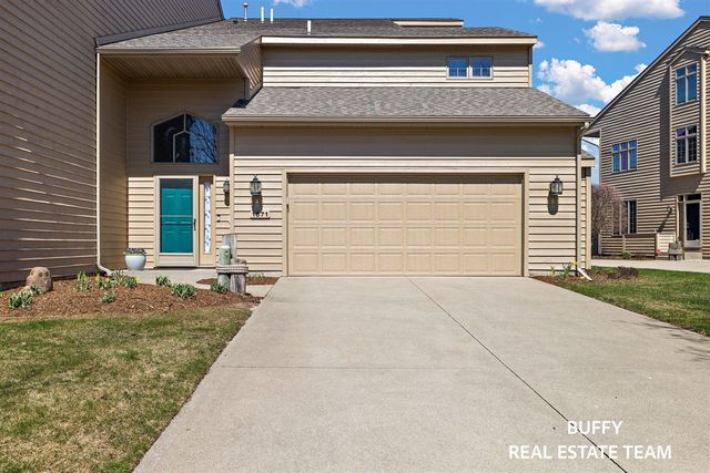 1671 E Harbour Towne Circle, Muskegon, MI 49441