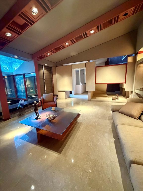 Image 11 of property listing at 1901 ORQUIDIA, San Juan, PR 00927