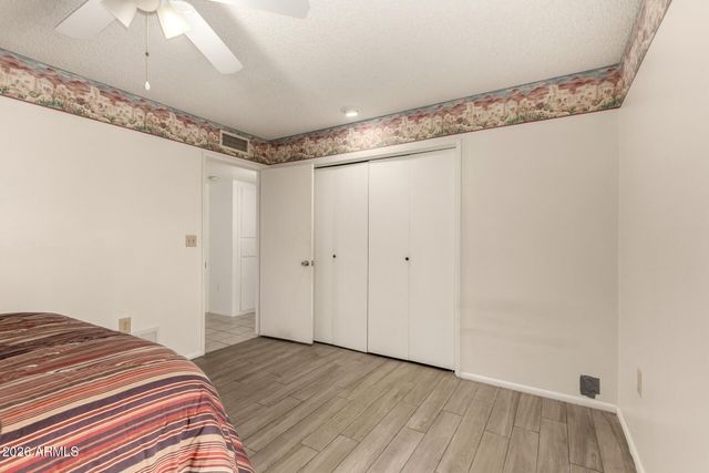 10431 W TUMBLEWOOD Drive, Sun City, AZ 85351